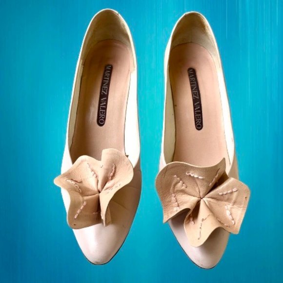 MARTINEZ VALERO Vintage 80's Pump Heels Leather Big Flower Womens 8.5 Spain - Picture 9 of 15
